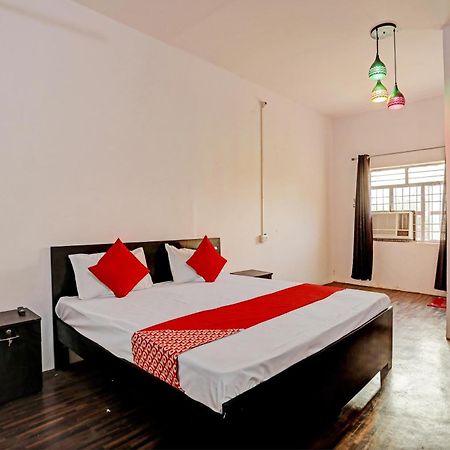 Hotel O Samrat Ghaziabad Exterior foto